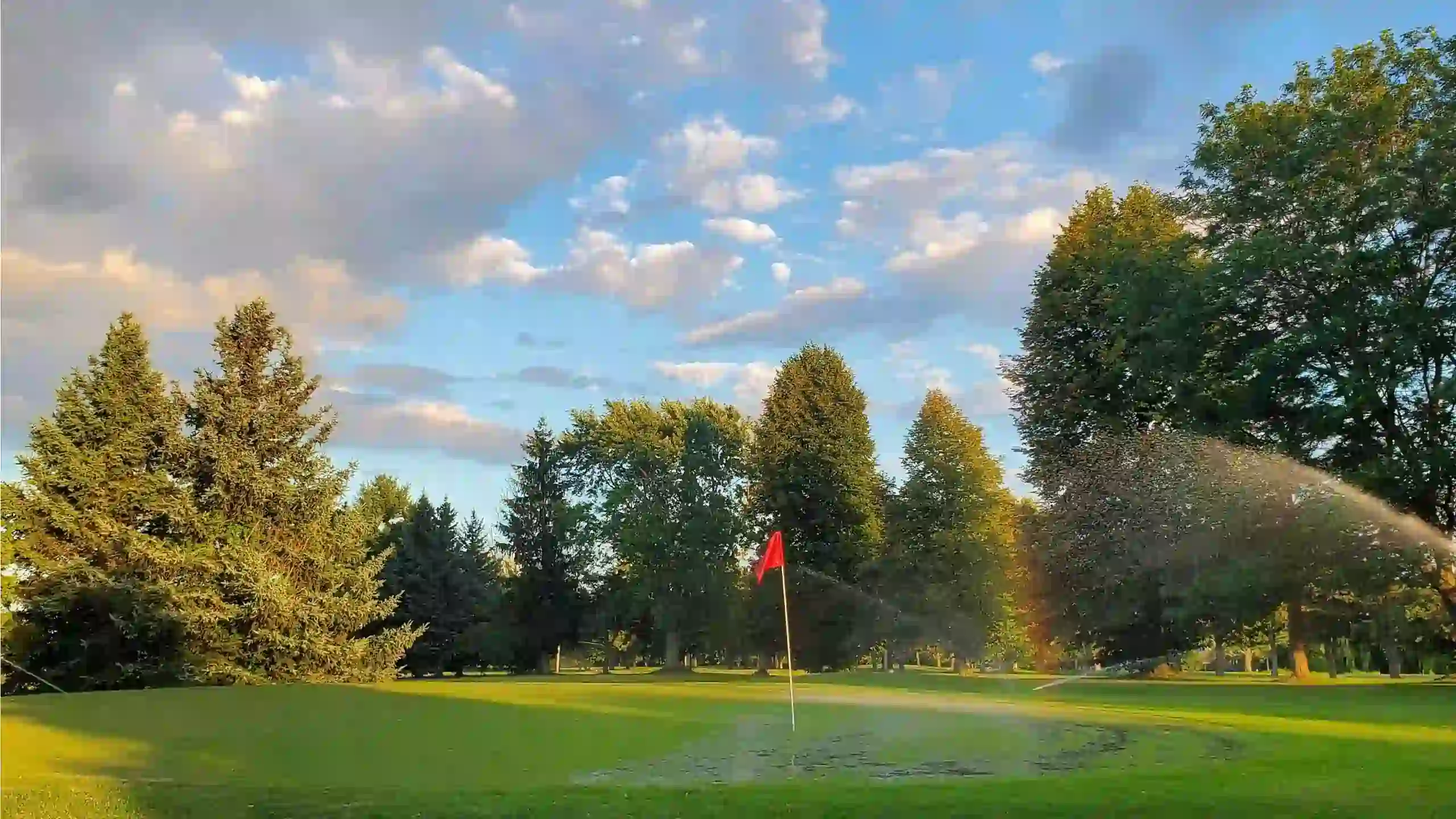  Water Park Golf and Country Club (Club in Welland, Canada)
